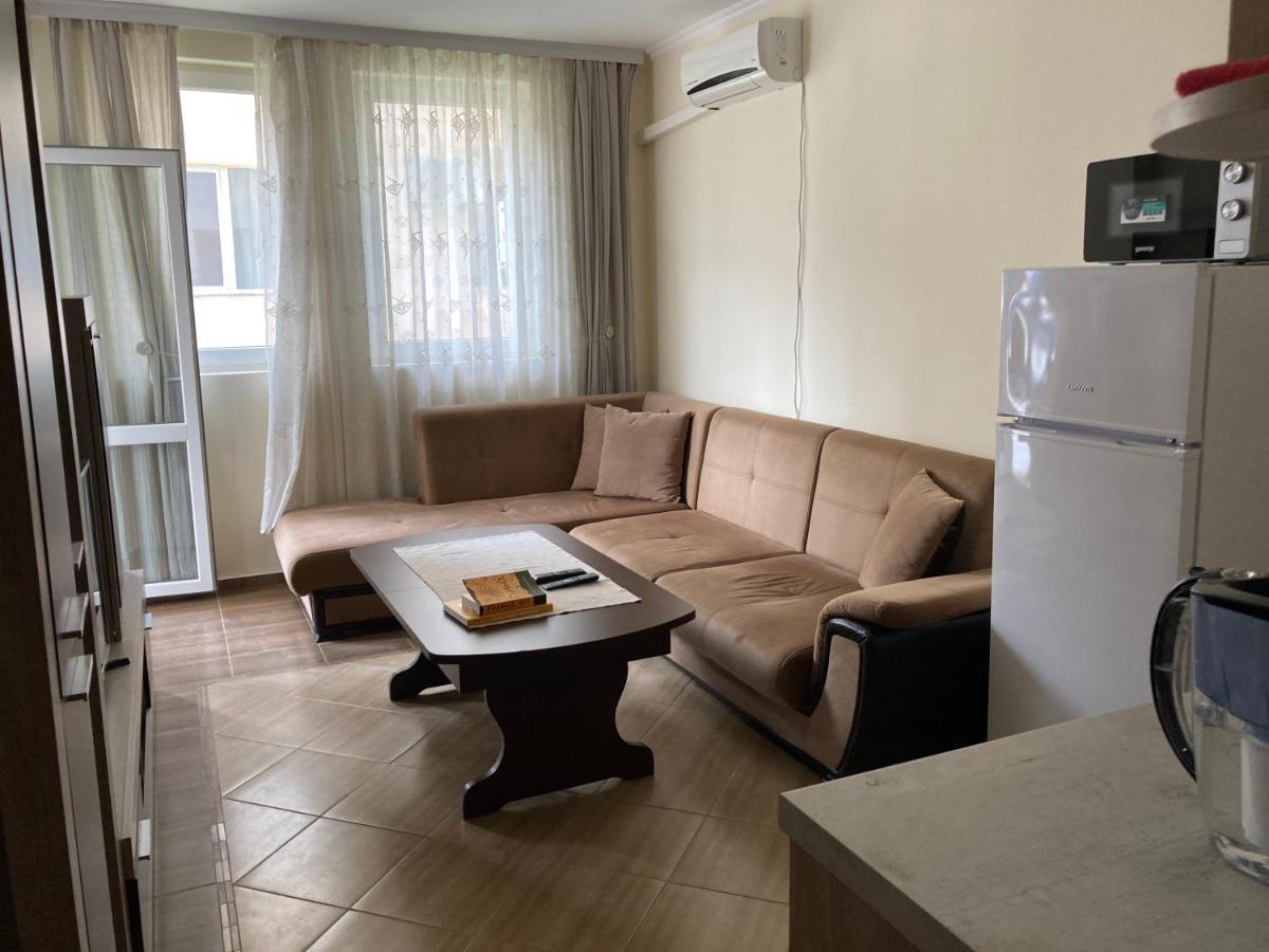 Апартамент Даскала С Паркомясто Burgas Extérieur photo